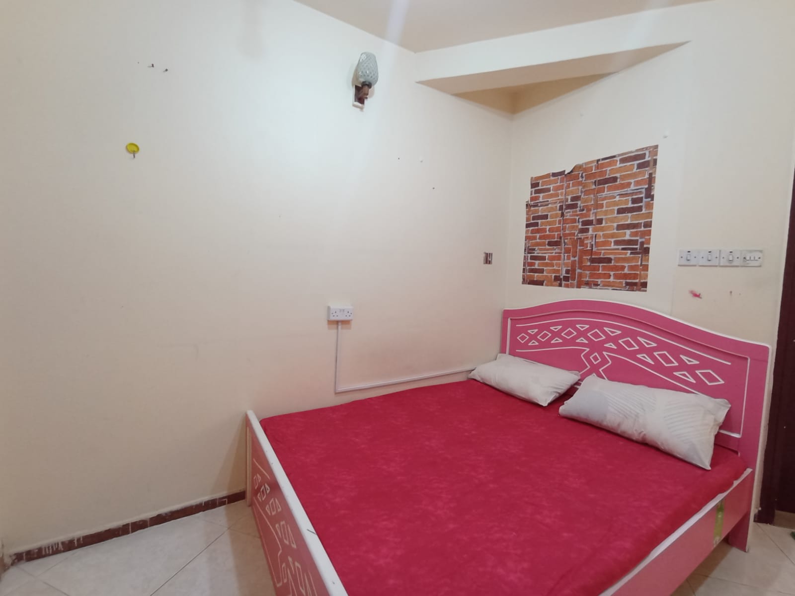 single-room-rent-in-very-close-to-bur-dubai-metro-stations-dubai